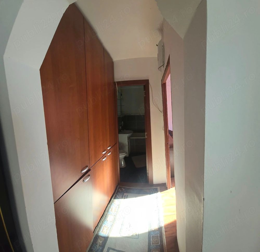 BRASADAS vinde ap 2 cam Micro 16 etaj 3/4. - Poză 2