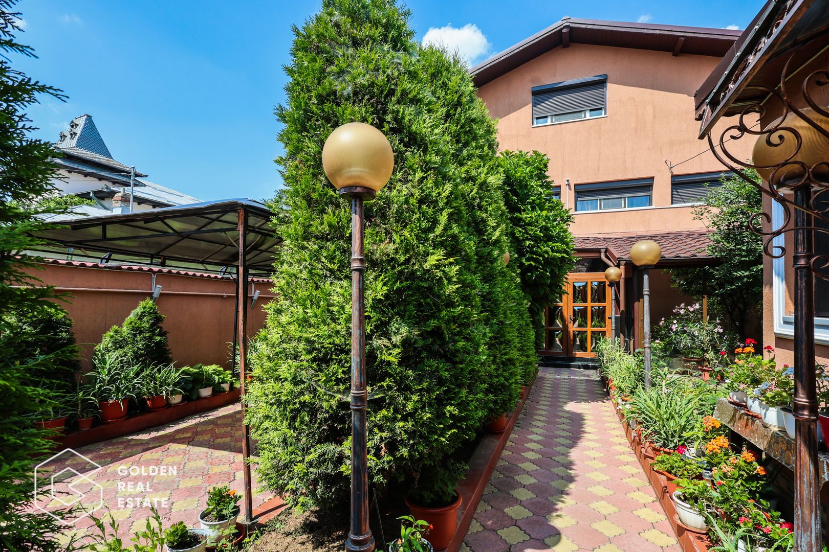 Casa spatioasa P+1E+M in Voluntari,  273 mp utili, comision 0% - Poză 24