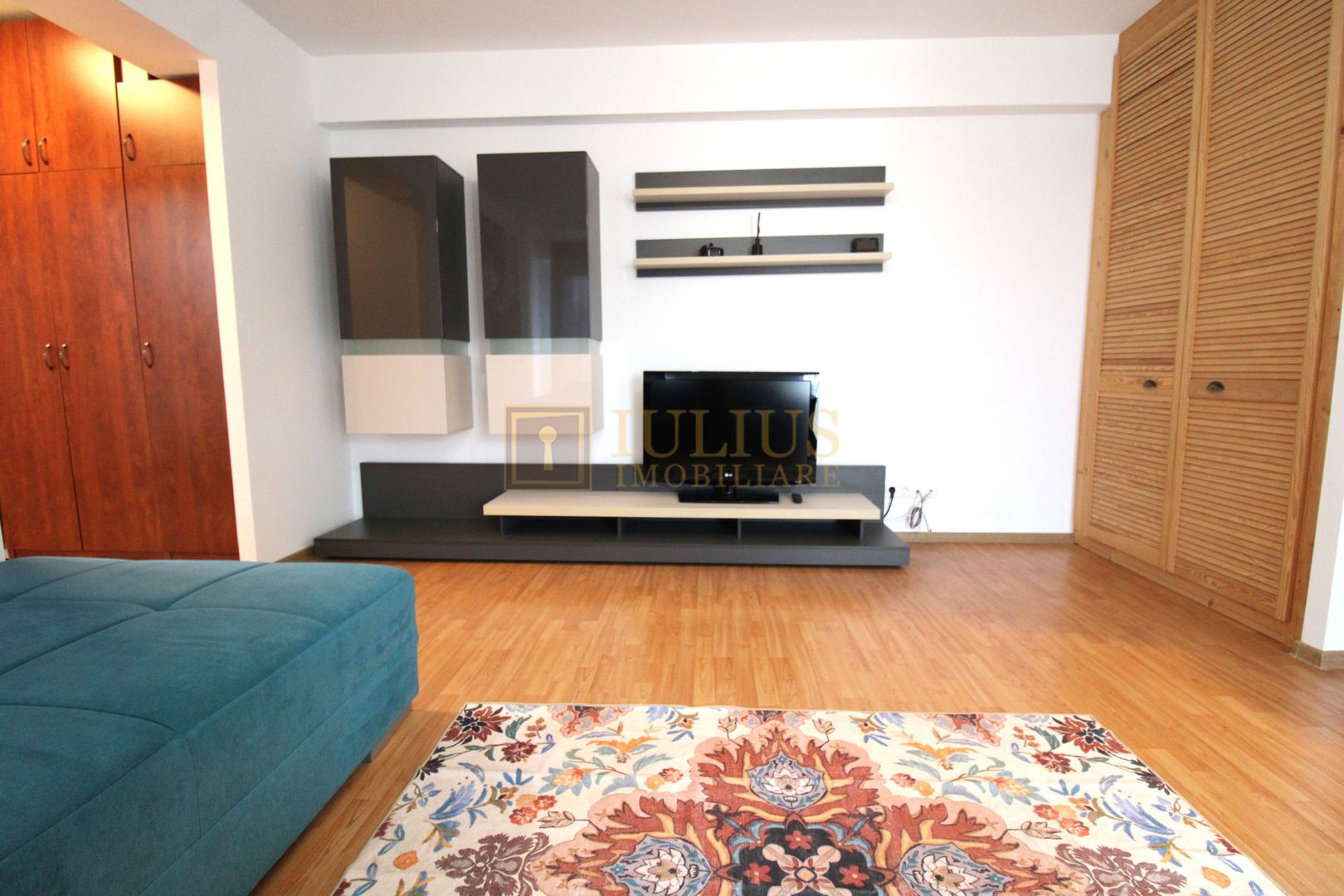 Apartament in zona Lipovei - Poză 4