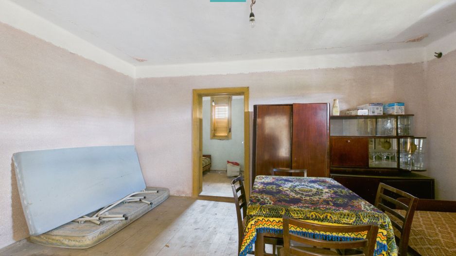 Casă semifinisată, cu 5 camere, în Bonțești Arad - Poză 11