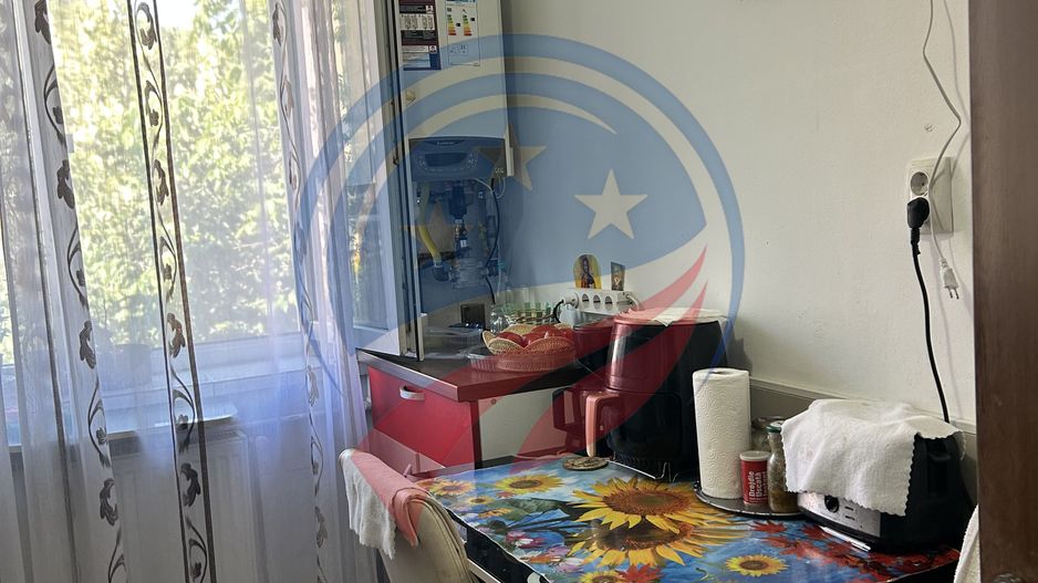 Apartament 2 camere semidecomandat | Semicentral | Etaj 3 | Mobilat și utilat | - Poză 5