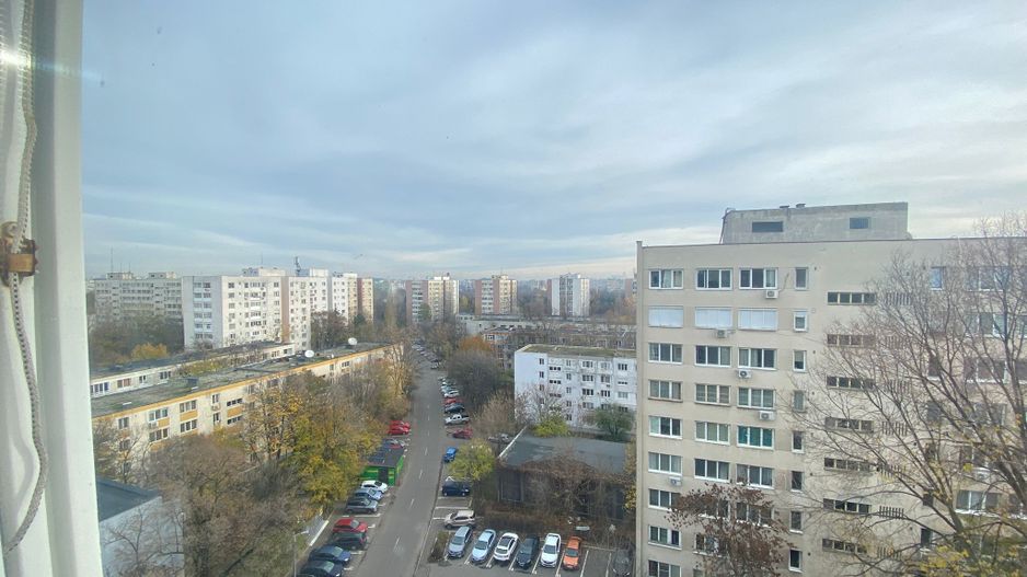 4 camere renovate, 60 mp + balcon, etaj 10/11 – Drumul Taberei V7 - Poză 13