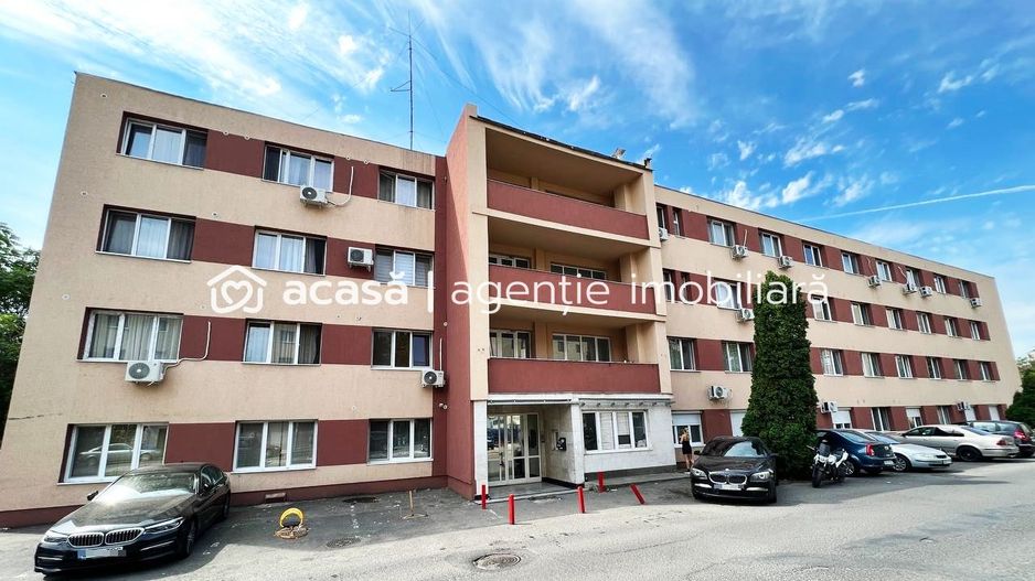 Garsonieră renovată, zona UTA - Poză 1