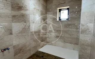 Casă de vânzare P+E+M cu 7 camere in Cartierul Grigorescu, Oradea - Poză 12