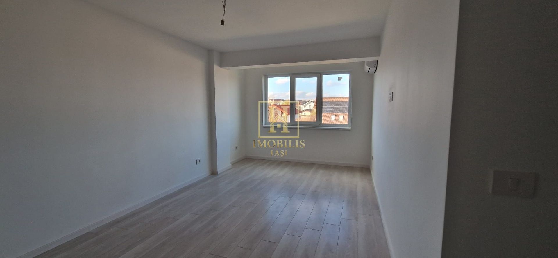 Apartament 2 camere 59 mp +loc de parcare Valea Lupului 108500 euro - Poză 1