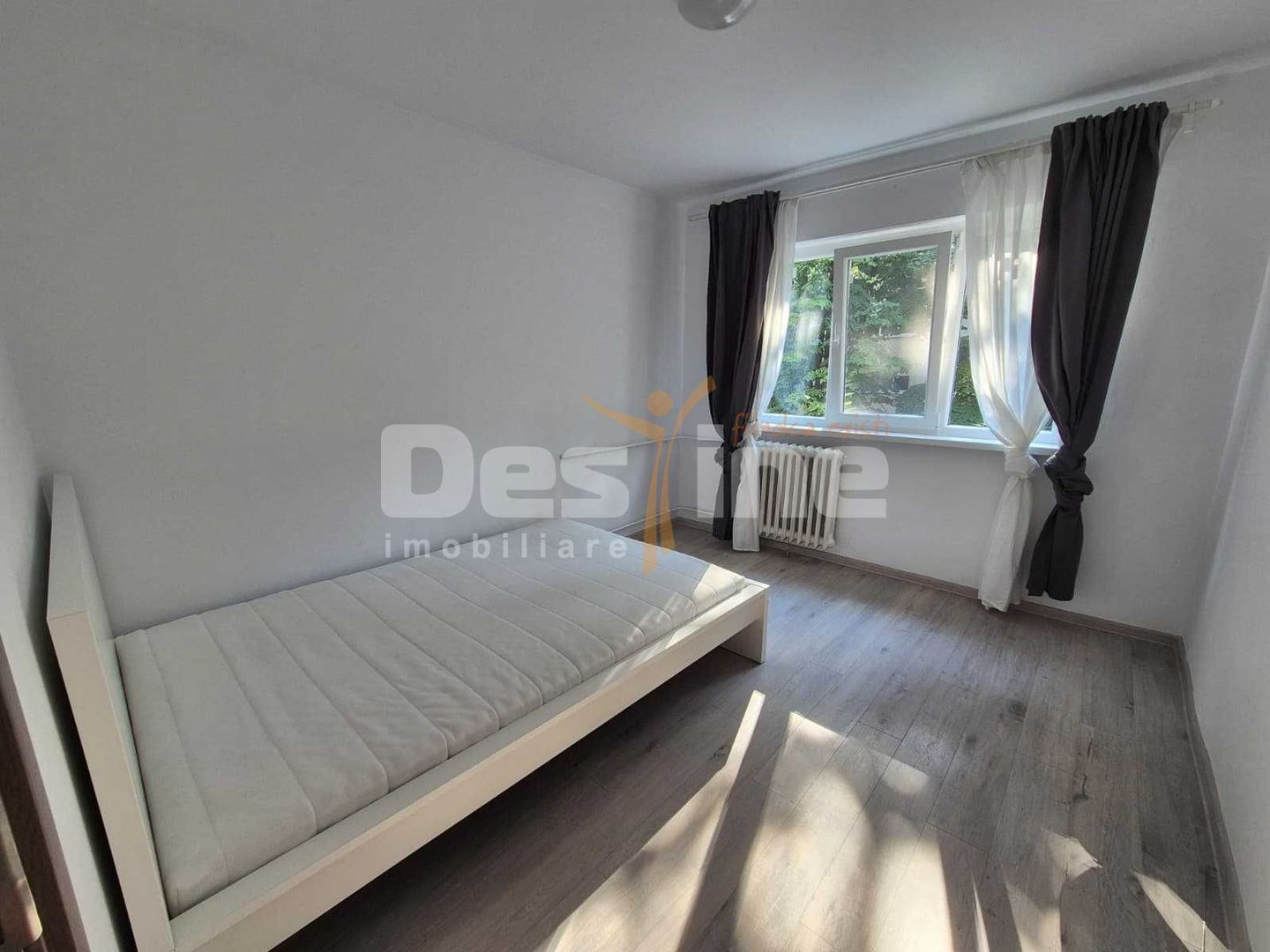 Închiriere apartament 4 camere- zona Politehnicii - Poză 4