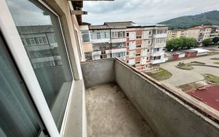 Apartament 3 camere, decomandat, 76mp, in zona Grui - Poză 24