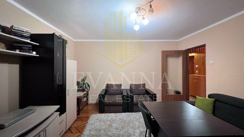 De vanzare 4 camere | 90 mp utili | balcon | zona Garii. - Poză 10