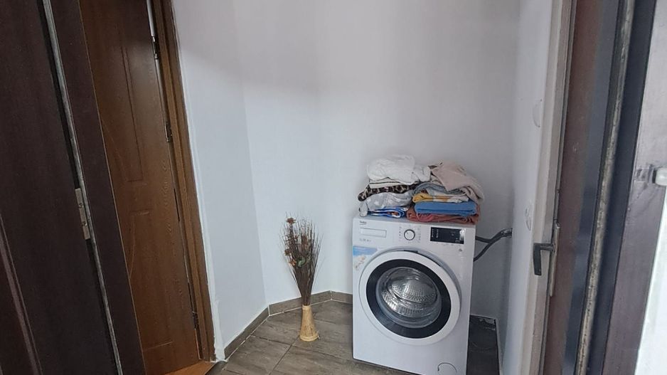 Apartament 2 camere de vânzare – Craiovita Noua - Poză 9