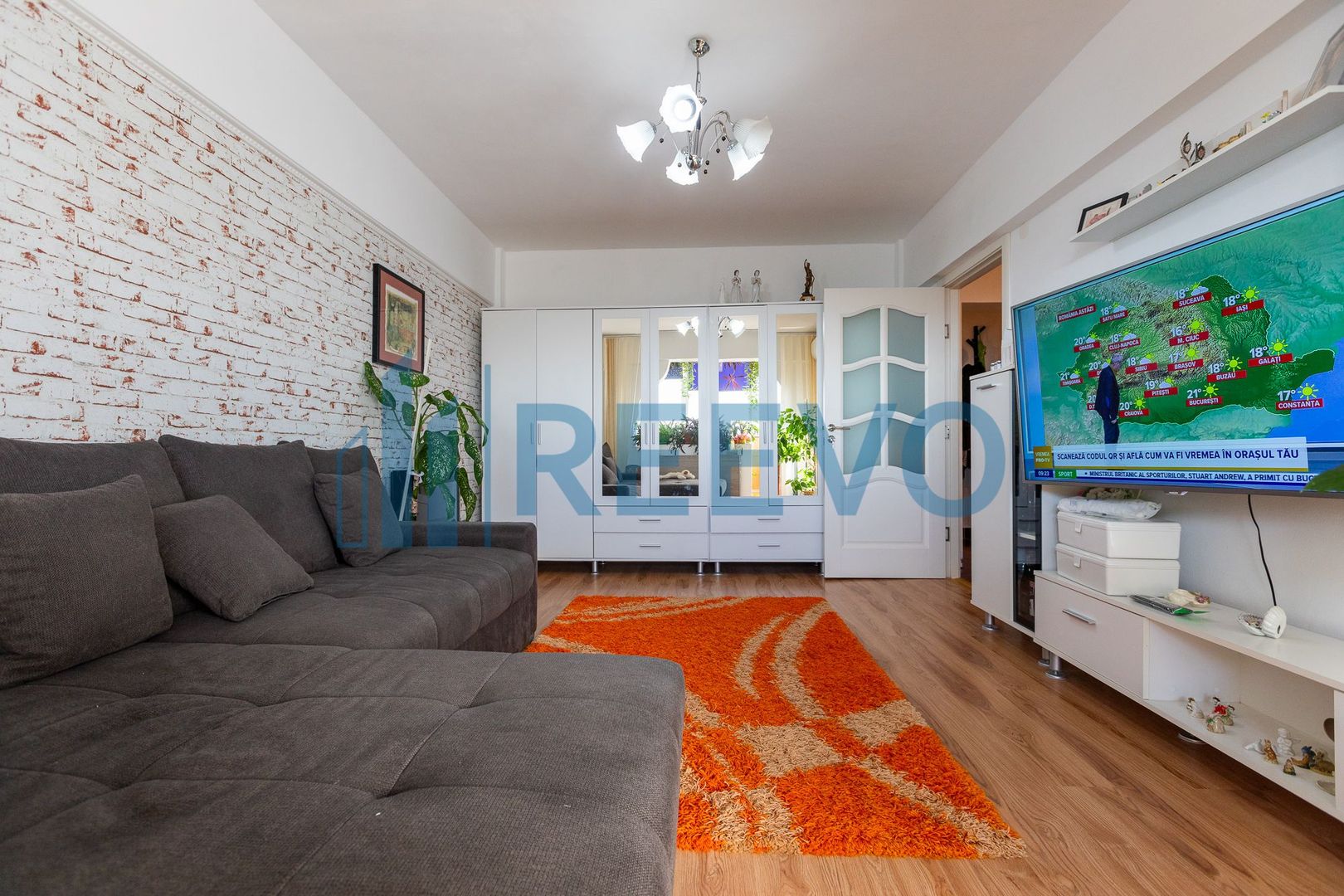 Apartament de vânzare cu 3 camere,  str. Letea, Bacău - Poză 10