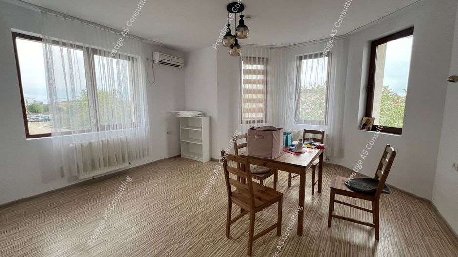 Casa 7 incaperi + Anexe | 1420mp Teren | La Intrare in Dumbravita - Poză 7
