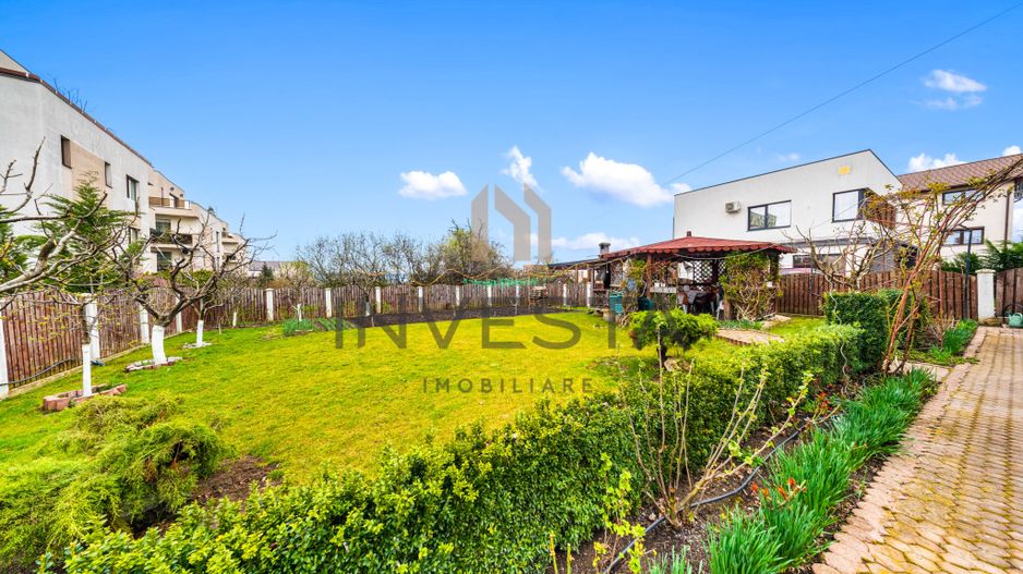 Casa individuala cu 7 camere, 260 mp, teren 900 mp, front 19m, Europa - Poză 3