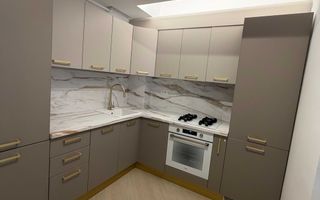 Studio dublu de închiriat — Cortina North, Pipera (Voluntari, Ilfov) - Poză 3