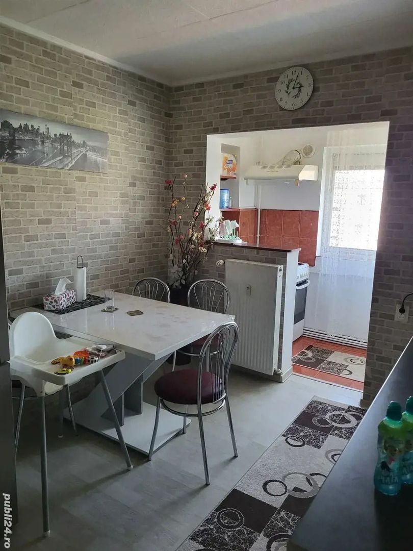 Lipovei | 2 camere | Decomandat | Centrala proprie | 2 balcoane - Poză 1