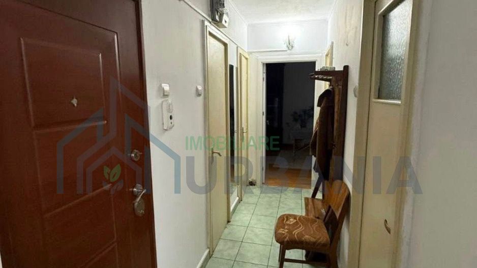 Apartament 3 camere Podu Ros - Poză 2