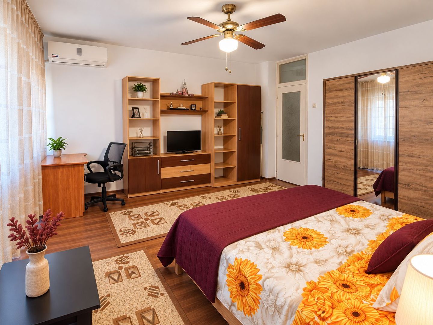 Apartament 1 camera decomandat -  Mazepa 2 Piata Ancora -  59.900 euro - Poză 1