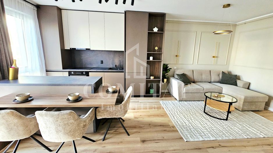 Apartament ultrafinisat | Etaj intermediar | Zona Str Tineretului - Poză 1