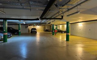 AP. 2 CAMERE PARCUL CIRCULUI,CENTRALA PROPRIE, LOC DE PARCARE SUBTERAN - Poză 7