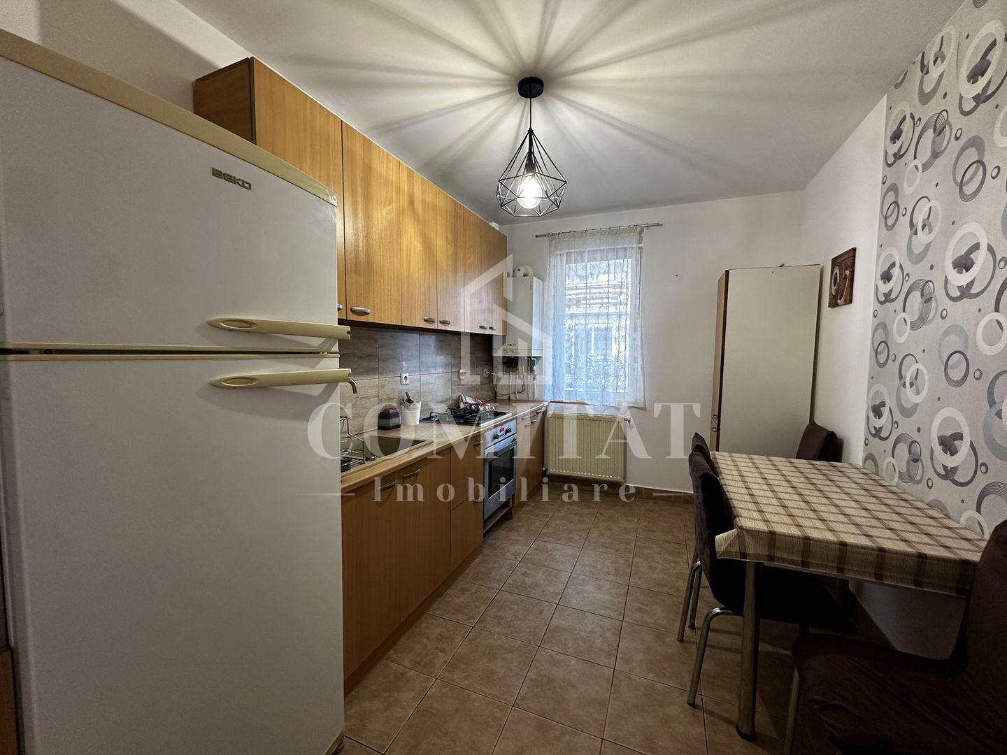 Apartament cu grădină | Pet Friendly | Parcare | Eroilor - Poză 6