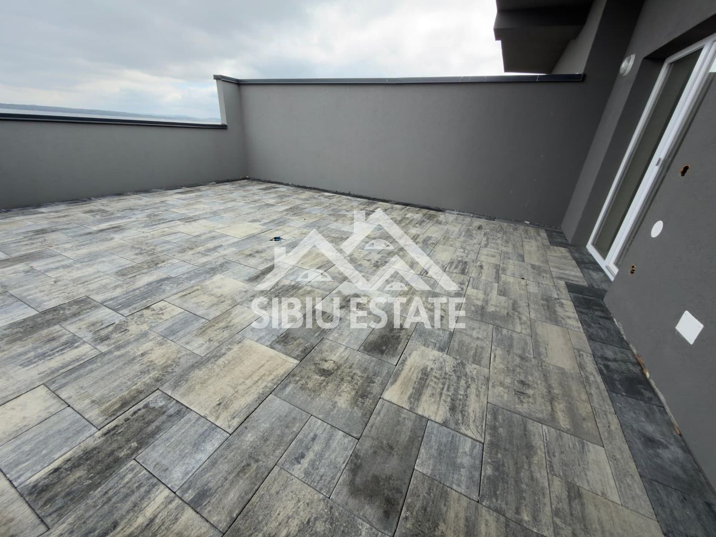 Apartament Penthouse 3 Camere, Finisat, Parcare Interioara,Comision 0 - Poză 10