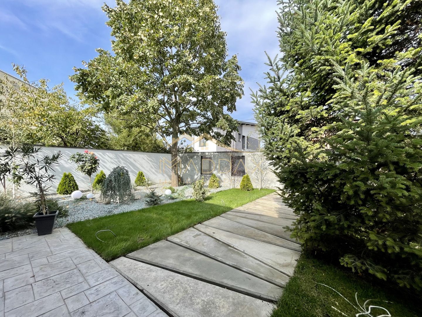 Vila cu 5 camere // * 565 mp gradina* // Tunari - Poză 60