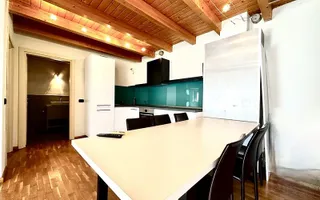 Apartament în Piața Unirii - renovat - mobilat și utilat - Poză 11