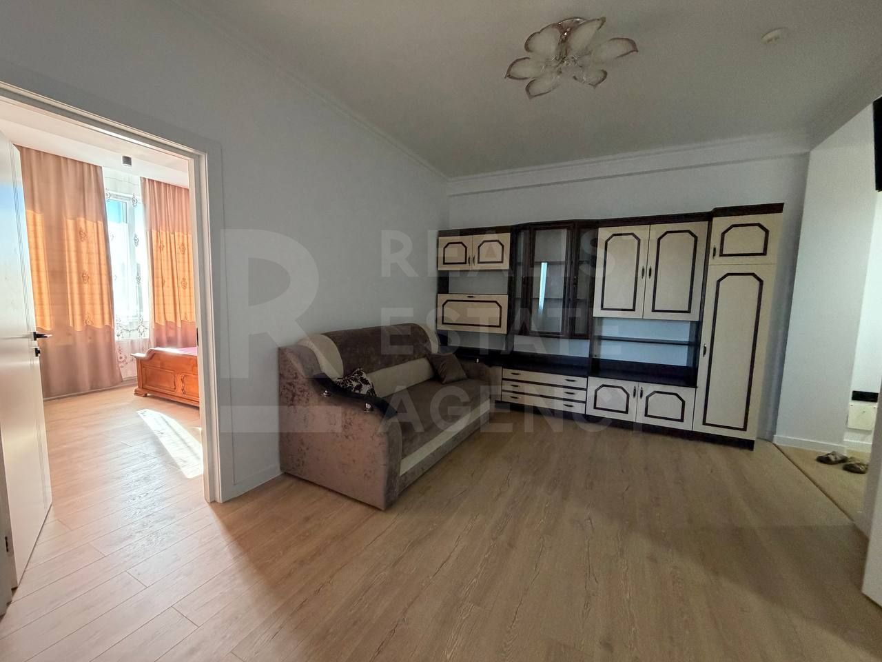 Chirie , apartament 2 camere, str. Nicolae Dimo, Rîșcani - Poză 6