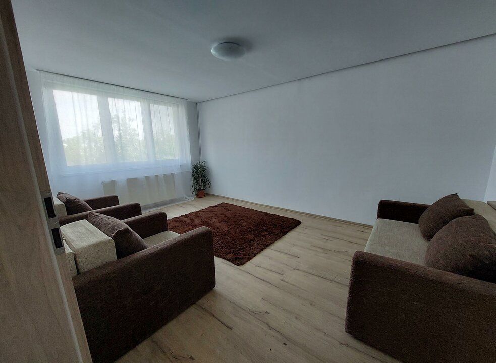 Trapezului - 4 camere - renovat - anvelopat - boxa - 1 Decembrie 1918 - Poză 8