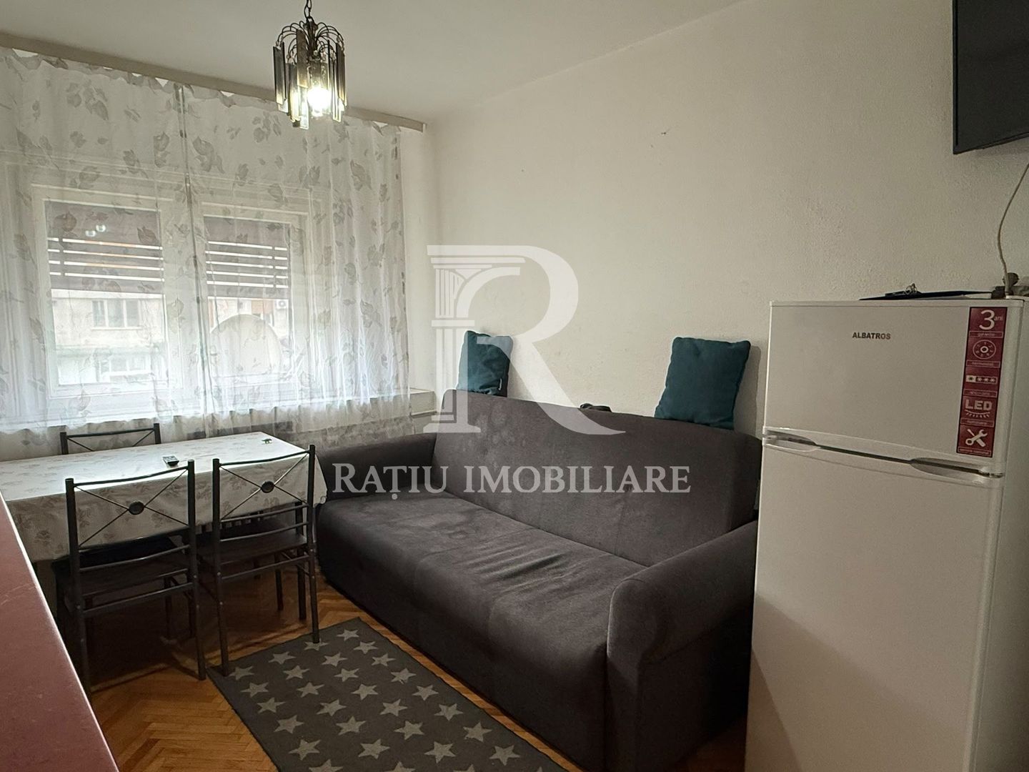 APARTMENT CU 4 CAMERE ÎMPARTIT ÎN 2 (55, 45 MP) | IOSIA | ORADEA | BH - Poză 7