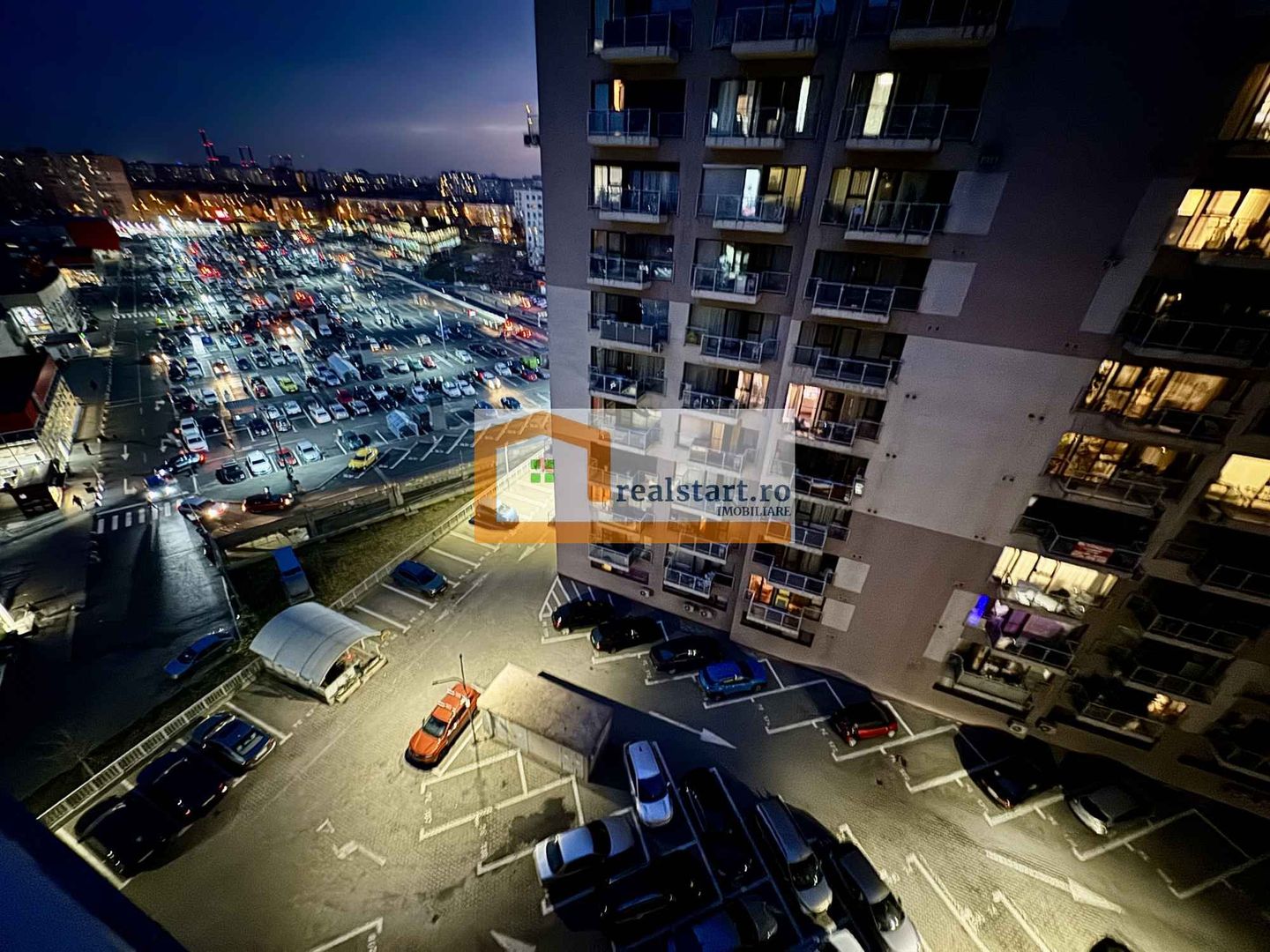 Rasarit de Soare, et8/11, Auchan Titan, disponibil imediat - Poză 8