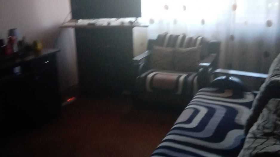 BRASADAS vinde ap 2 cam etaj 1 în Micro 14. - Poză 1