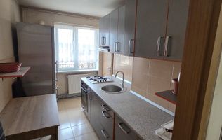 Apartament cu 2 cam si balcon-  Etaj 2, pretabil investitie
