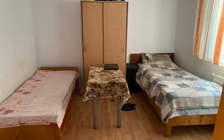 Chirie tatarasi ( casa podul de fier) - Poză 1