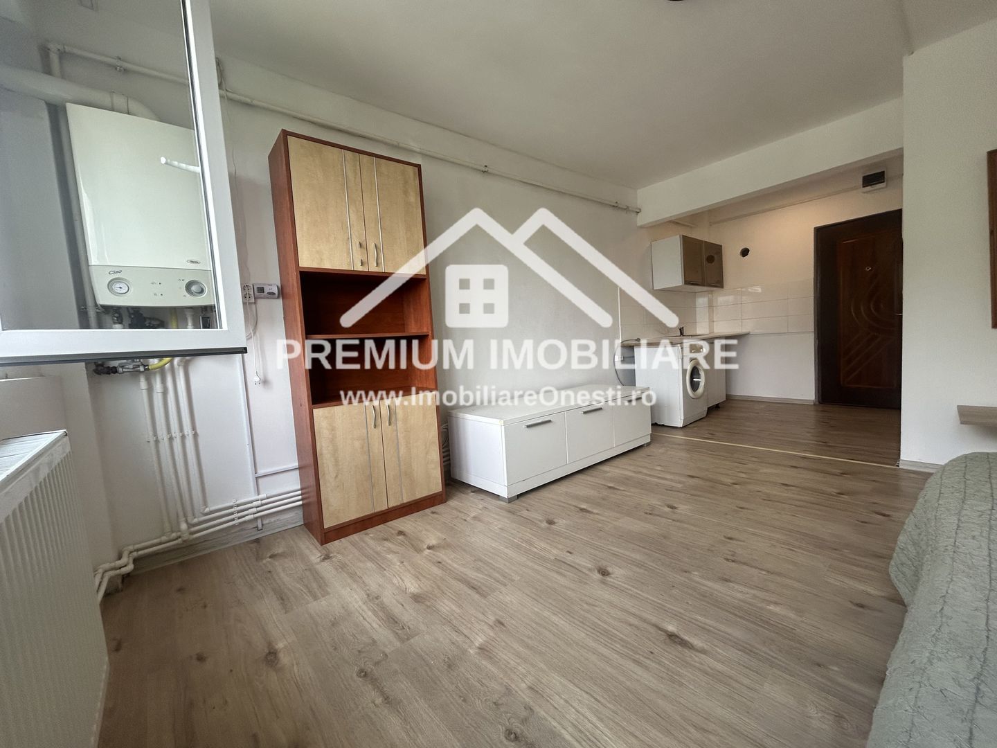 Garsonieră de vânzare – Zona de Jos | Etaj 2 | Disponibilă imediat - Poză 3