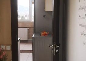 Vand apartament cu 2 cam. mobilat si  utilat - Poză 11