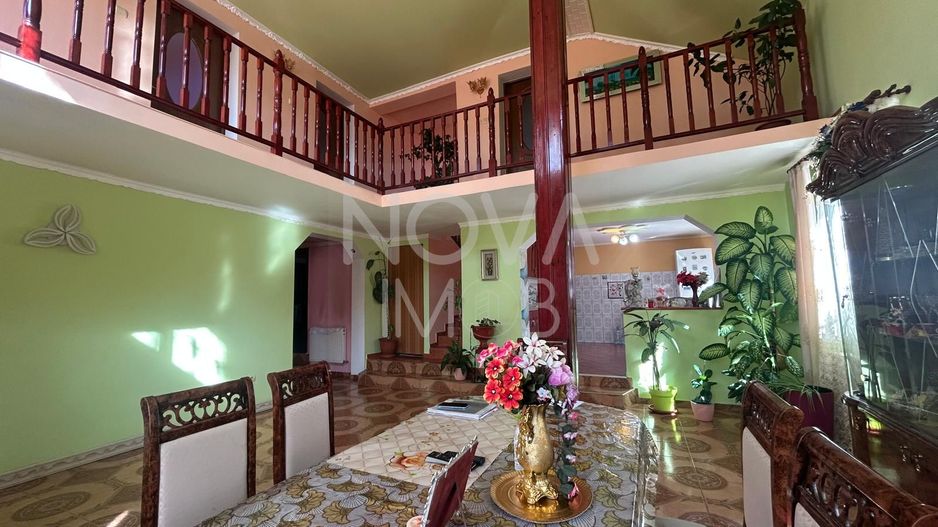 Casa individuala 5 camere, teren 845 mp - Daia - Poză 2