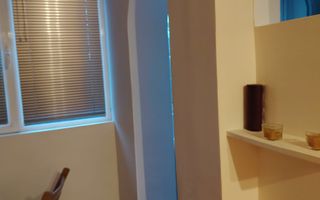 VANZARE GARSONIERA I SPATIOASA I MOBILATA I UTILATA I DRUMUL TABEREI - Poză 4