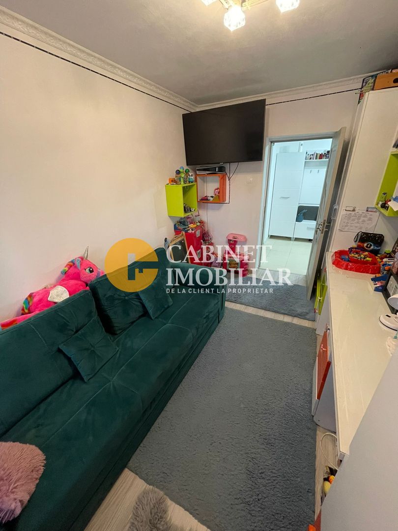 FARA RISC - PODU ROS - LICEUL EMIL RACOVITA - 3 CAMERE - RENOVAT - Poză 5