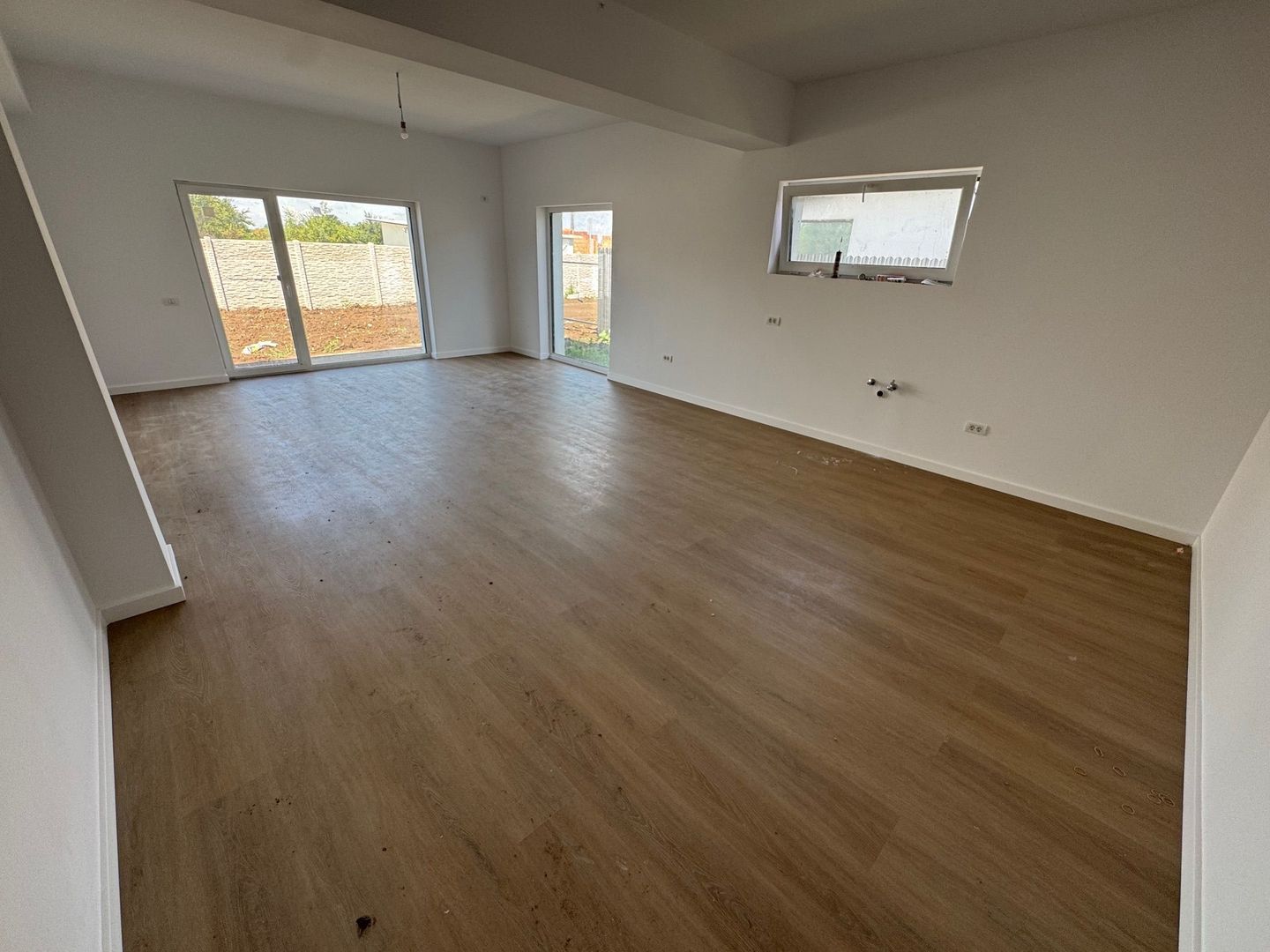 Case Napoletane Tunari , curte 400m, 0% COMISION - Poză 3