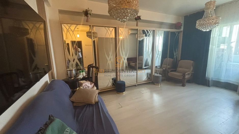 Garsonieră decomandată cu balcon, complet mobilată și utilată - Poză 4