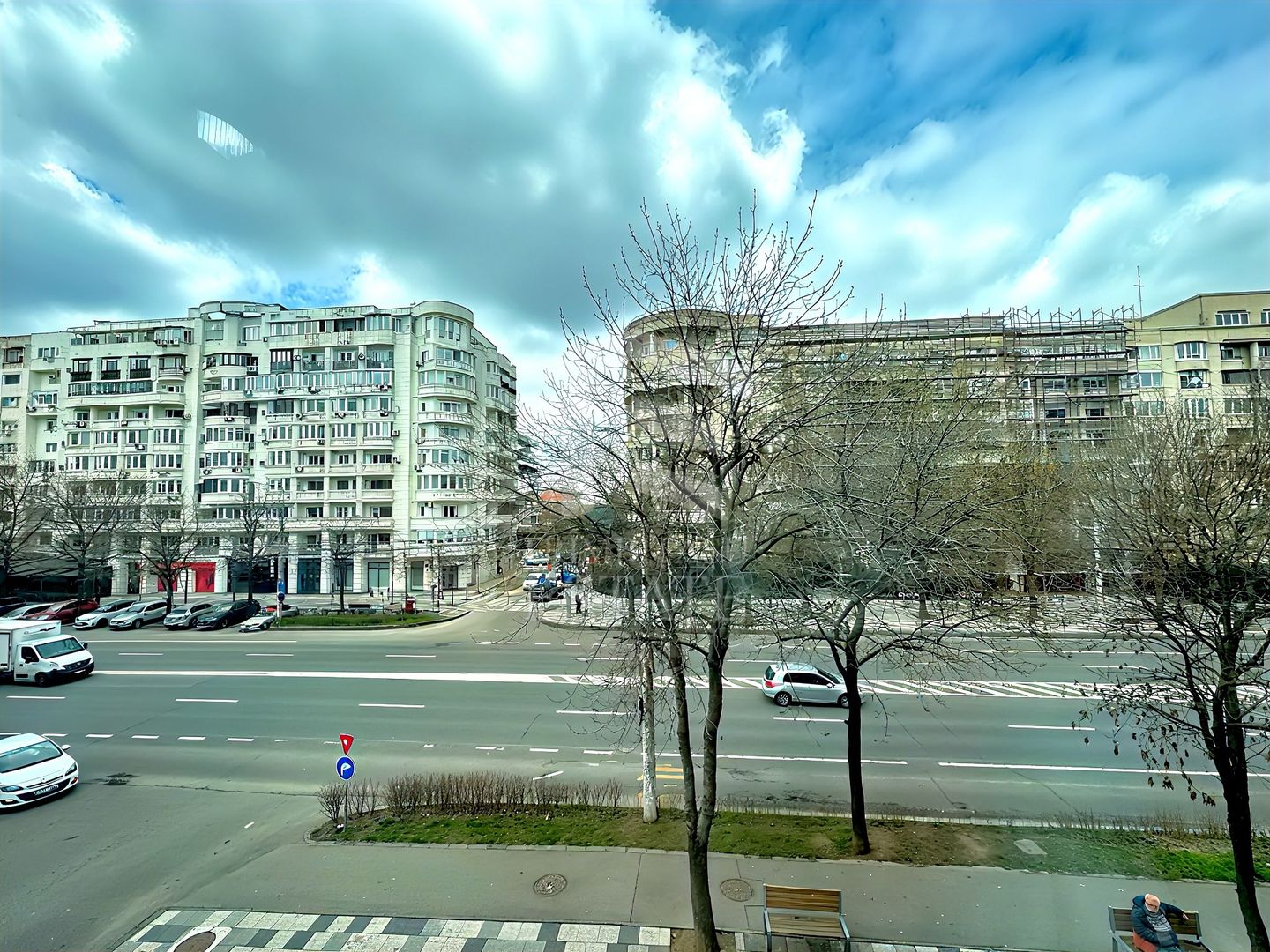 Decebal | 3 camere 97 mp utili | Centrală proprie | Etaj 2/8 - Poză 10