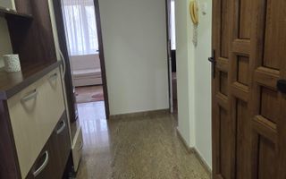Apartament 2 camere decomandat-zona Spitalul Judetean-139.500 euro neg - Poză 7
