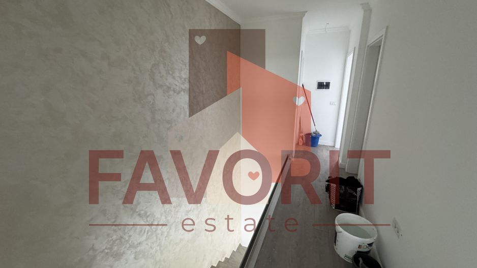 Comision 0%. Panouri si pompa de caldura. Despartit prin camera tehnica - Poză 16