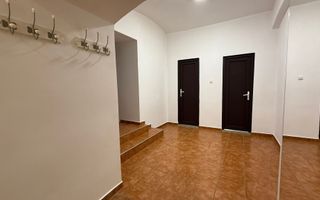 Ultracentral – Str. Lucian Blaga | Acces individual | Parcare în curte - Poză 2