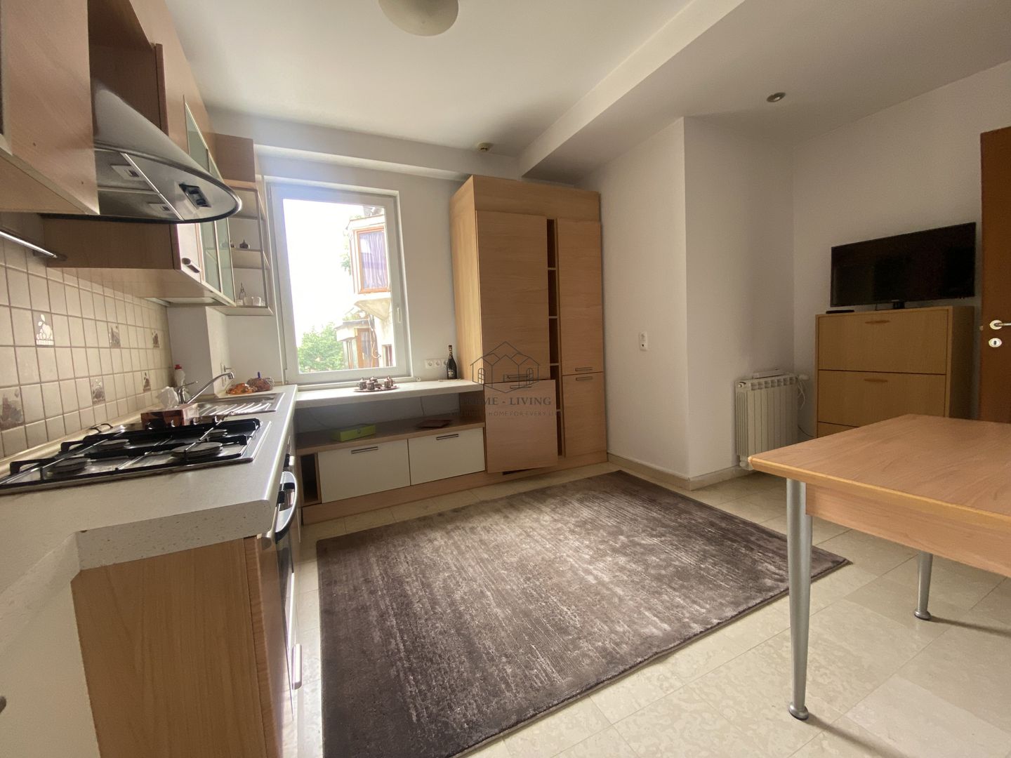 APARTAMENT SPATIOS CU 3 CAMERE LA INCHIRIERE IN ZONA PRIMAVERII - Poză 9