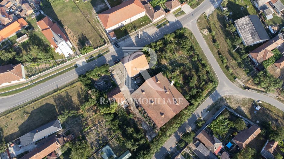 Casă cu Hală Industrială | Teren 3.200 mp | Ineu | Bihor - Poză 7