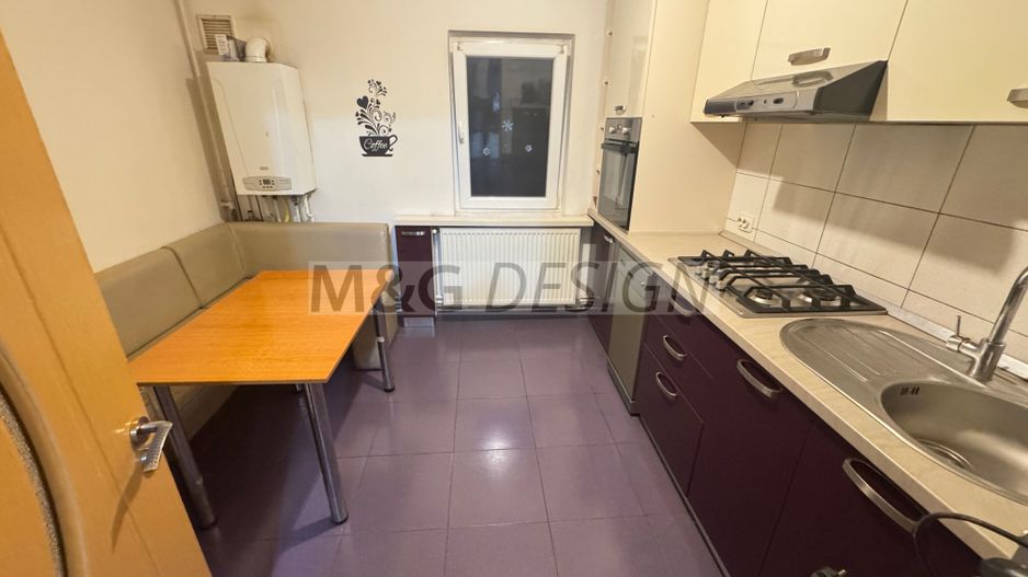 4 camere decomandat mobilat utilat  etaj 1 centrala Complexul studentesc Olimpia - Poză 1