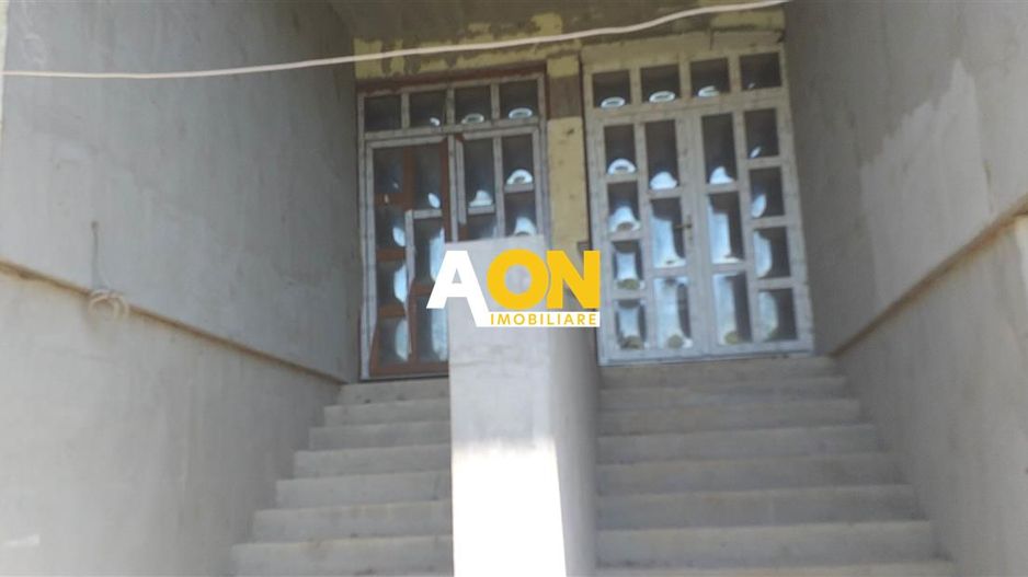 CASA 16 CAMERE 1400 MP TEREN - Poză 3