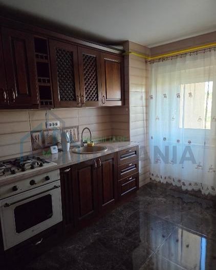 Apartament 3 camere de vânzare, Pod Nicolina, Iași – mobilat, renovat - Poză 4