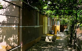 Casă în zona Tabacovici - Poză 4